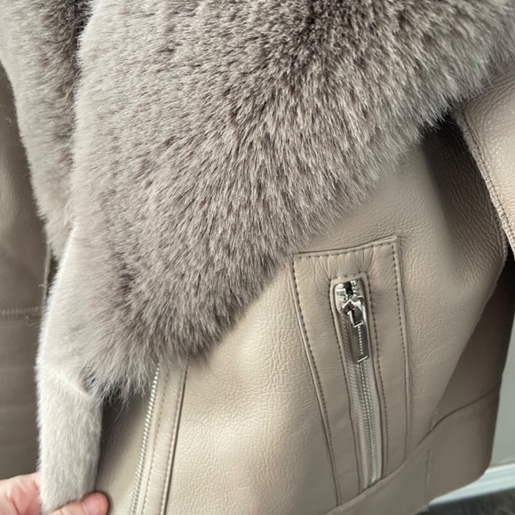 Rhino & Pelle Fur Jacket - Picture 3 of 3